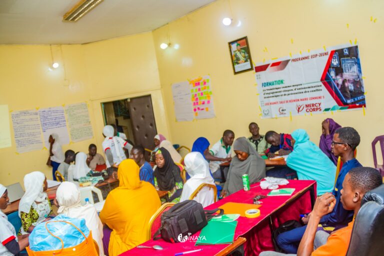 Formation sur le numérique comme moyen de prévention de conflit_Jeunesse et Citoyenneté Numérique (6)