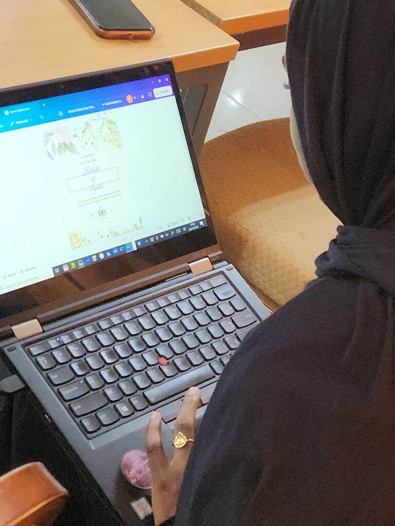 Formation sur les outils de l'IA et la création numérique_Le digital comme levier d'autonomisation économique des jeunes vivant à Niamey (4)