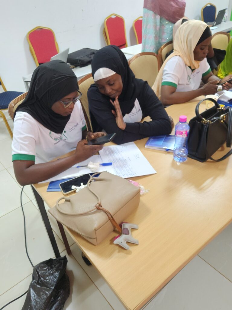 Formation sur les outils de l'IA et la création numérique_Le digital comme levier d'autonomisation économique des jeunes vivant à Niamey (7)
